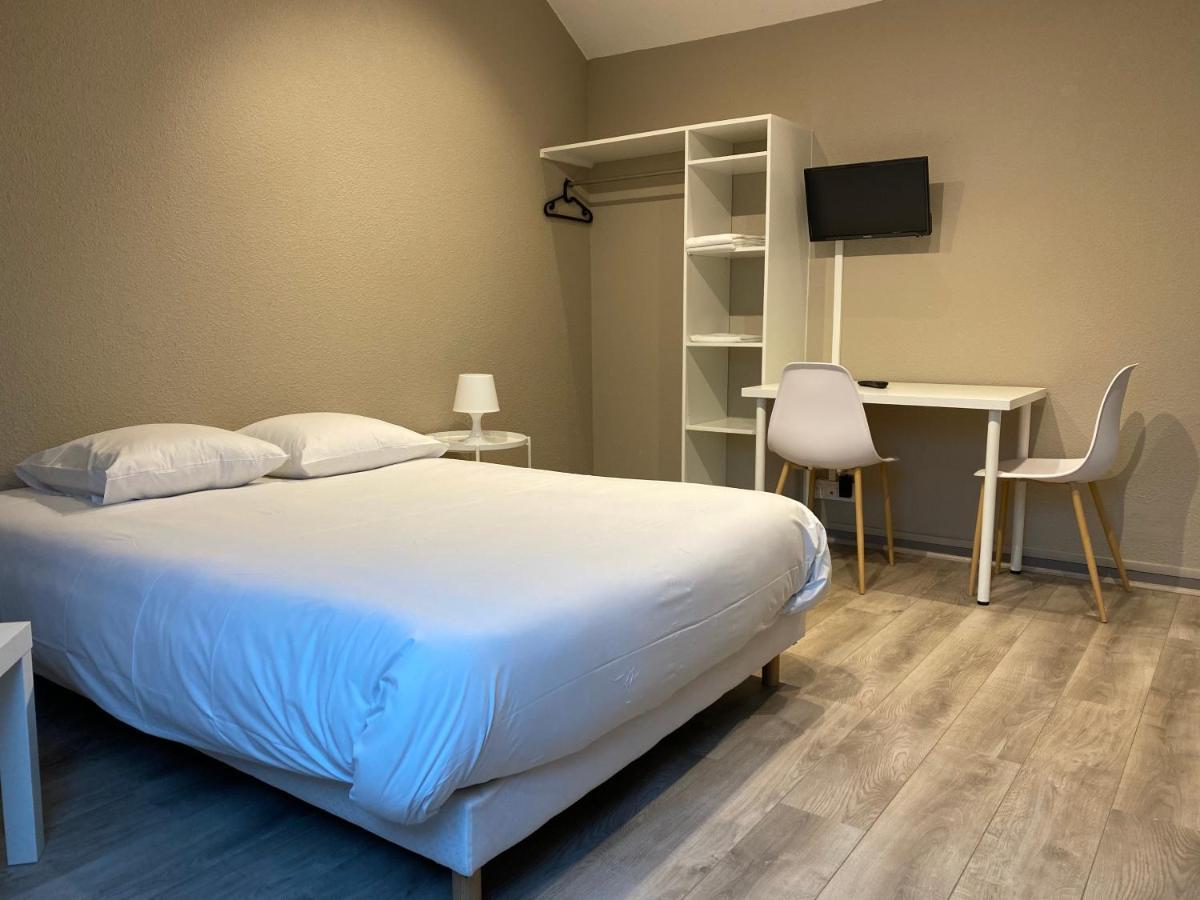 Le Relais De La Gare Hotell Dole Eksteriør bilde