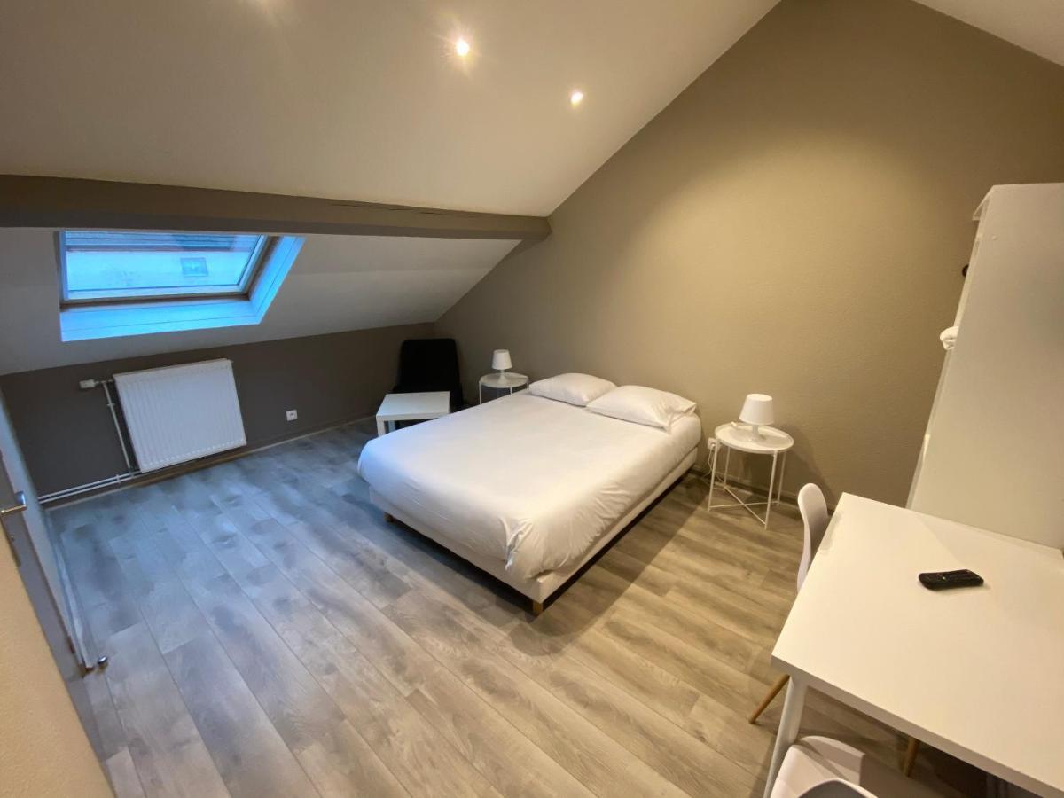 Le Relais De La Gare Hotell Dole Eksteriør bilde